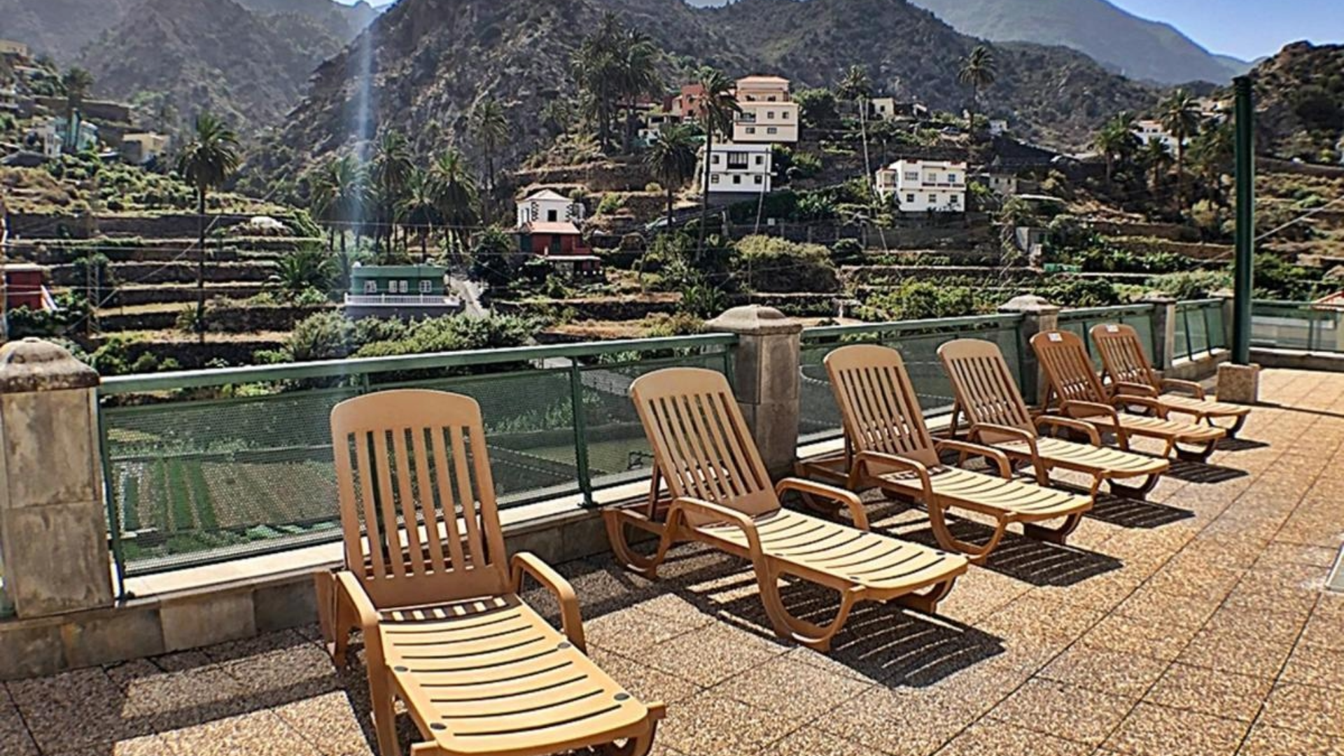 Extérieur avec des chaises longues de l'Hôtel Rural Triana à vallehermoso à La Gomera